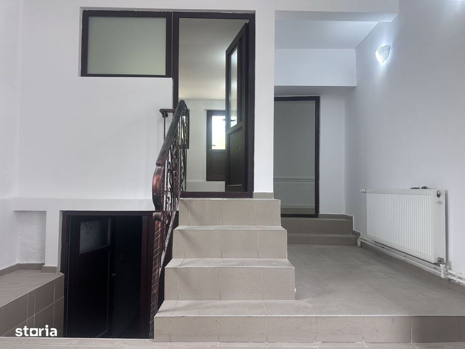 Între dealuri, viță de vie și liniște deplină! Vanzare casa in Prahova