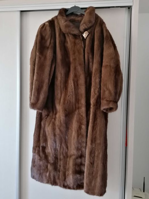 Haina blana nurca - SAGA MINK