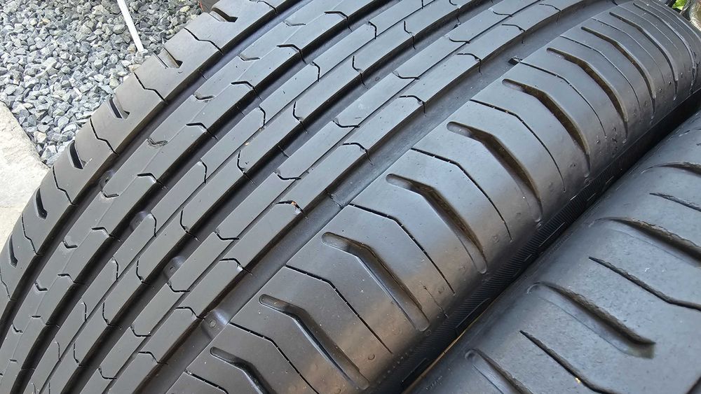 Anvelope  Continental vara 215 55 17