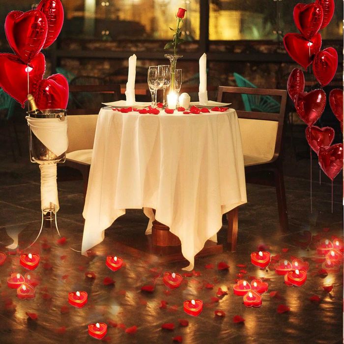 Ароматные свежее лепестки роз