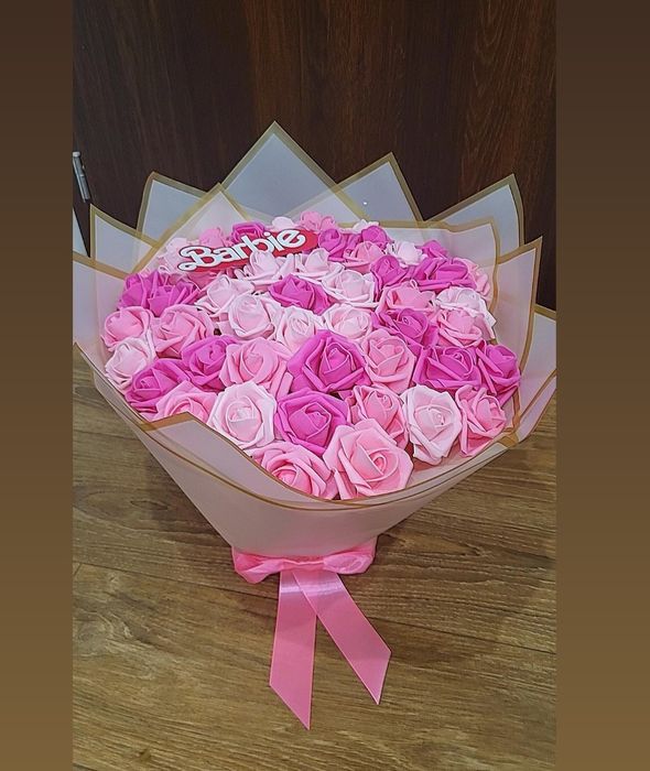 Букет от вечни рози Барби