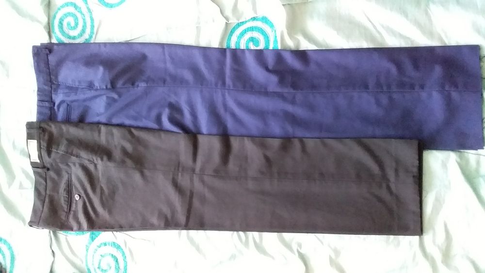 Брюки школьные на 8-10 лет