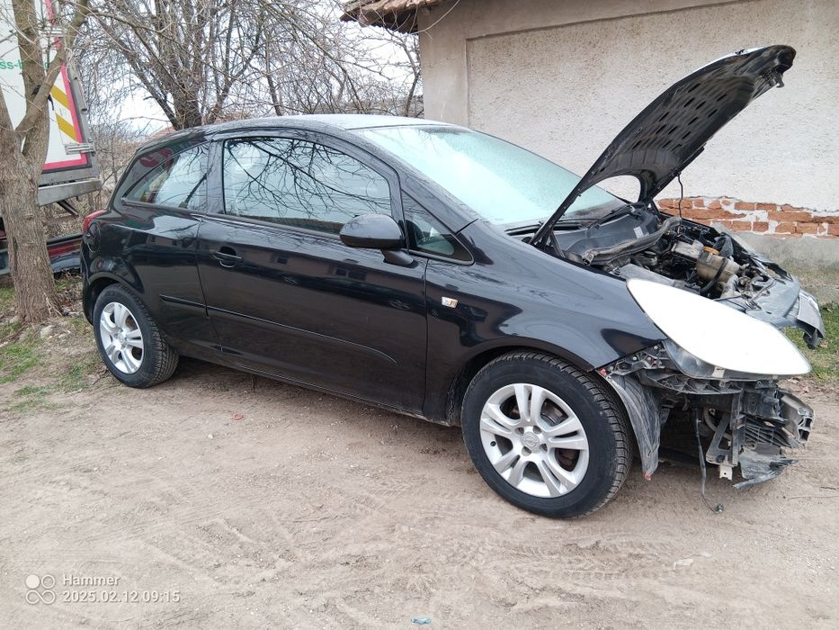 Продавам opel corsa d 1.2 бензин на части