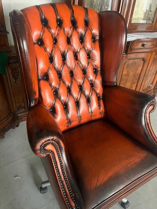 Scaun de birou/Chesterfeild!