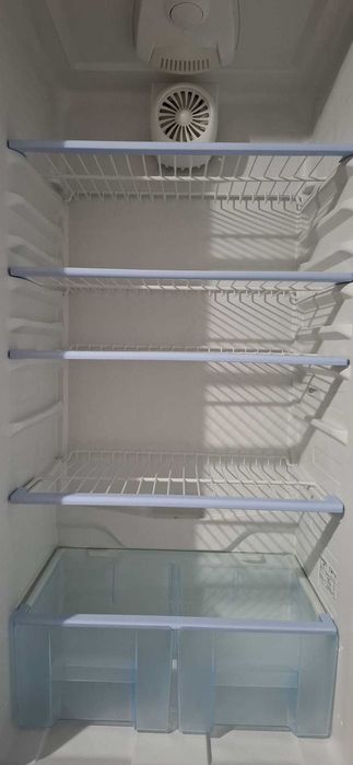 Combina frigorifica, stare foarte buna, 840 lei