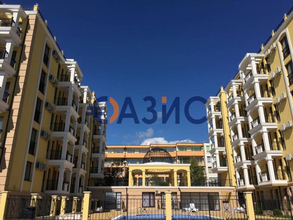 Продава се Двустаен апартамент в Свети Влас - 55 кв.м за 946 €/кв.м - Снимка #14