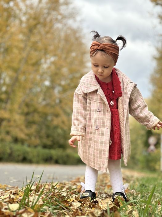 Продам детское пальто и куртку