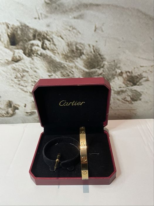 bratara cartier aurie love