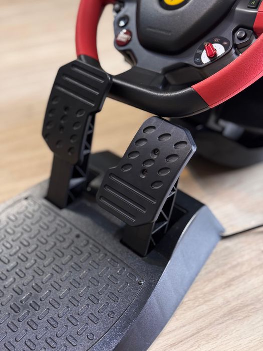 Volan gaming Thrustmaster Ferrari 458