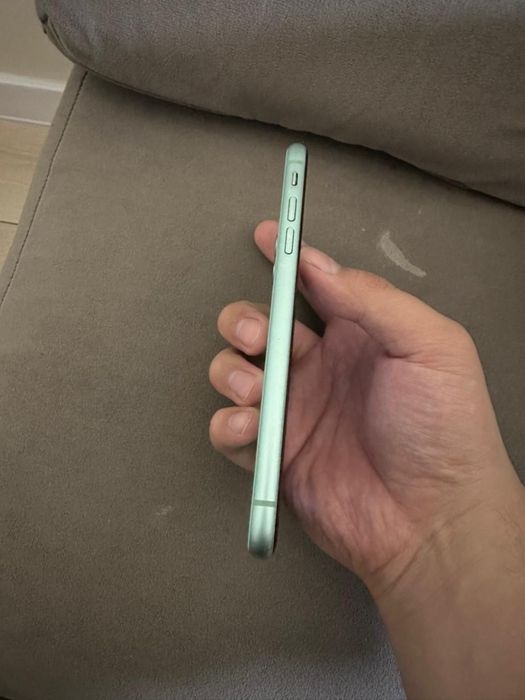 IPhone 11 256gb акб 72