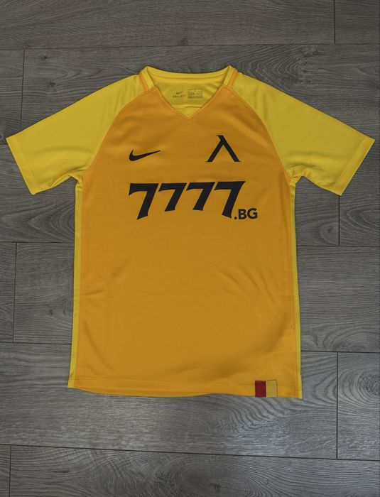 Нова фланелка на Левски Найк (Levski Nike)