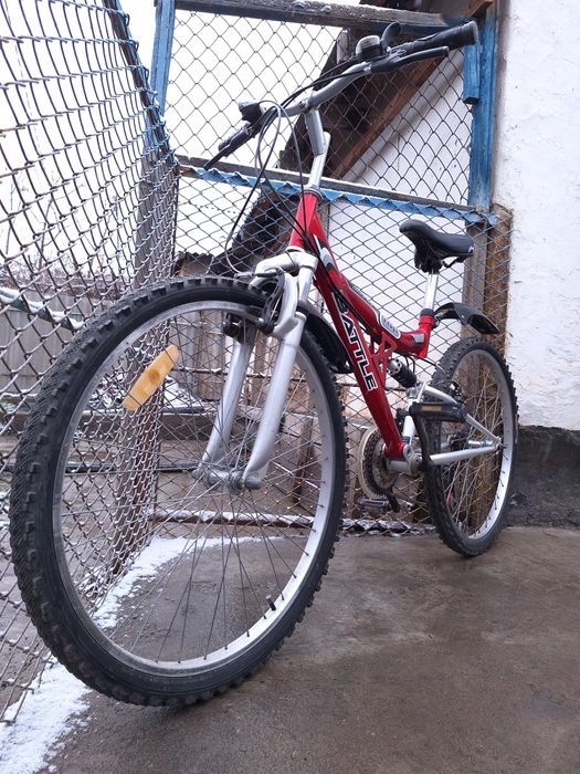 Срочно продам велосипед Battle