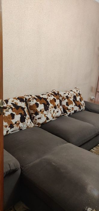 Отдам угловой диван б/у