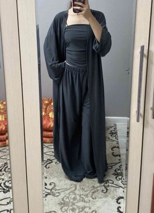 Тройка цвета графит