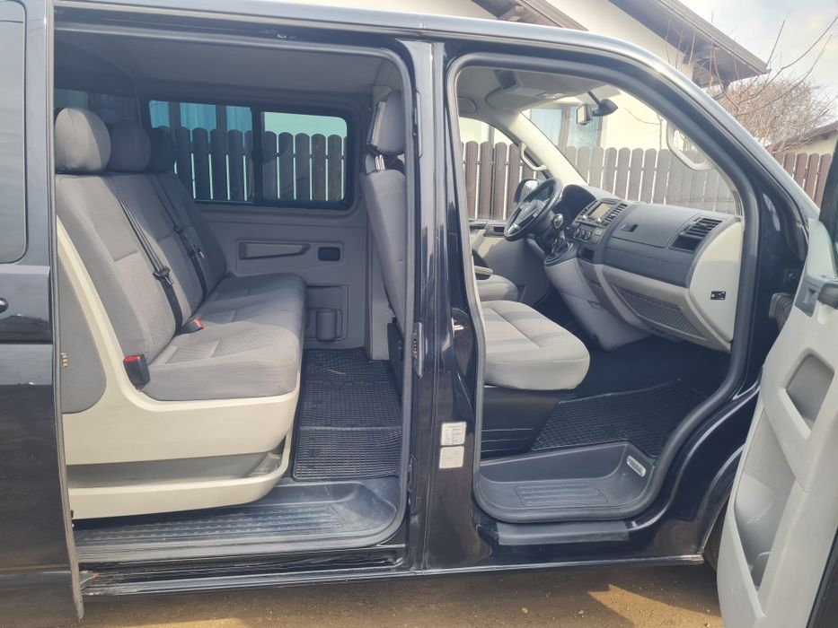 Vw Transporter T5  20 tdi 2012 -DSG-Caravelle