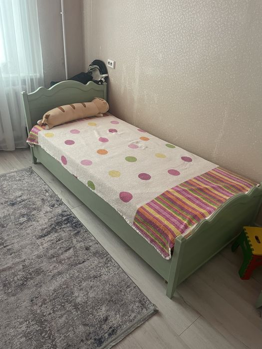 Продам кровать со шкафом
