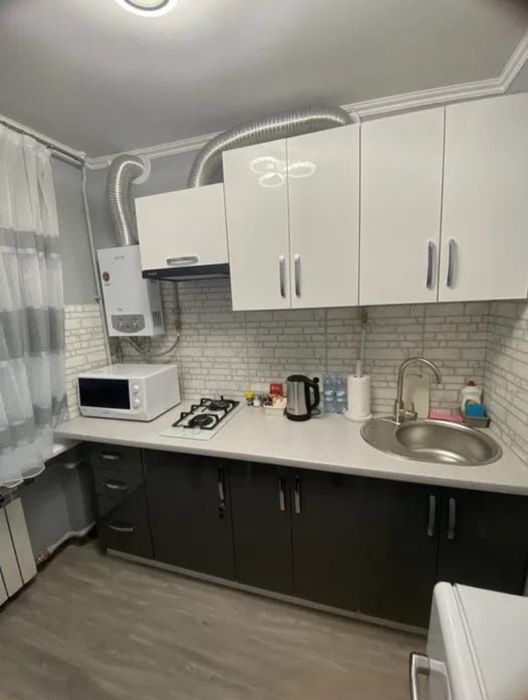 1-но комнатная в центре. Абая