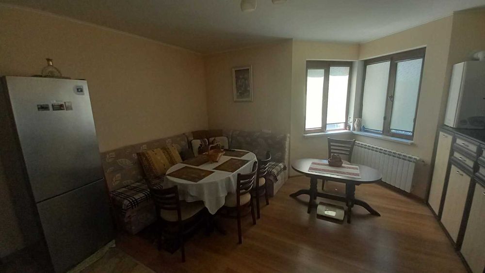 Продава се Тристаен апартамент в Разград, Бели Лом - 76 кв.м за 1514 €/кв.м - Снимка #1