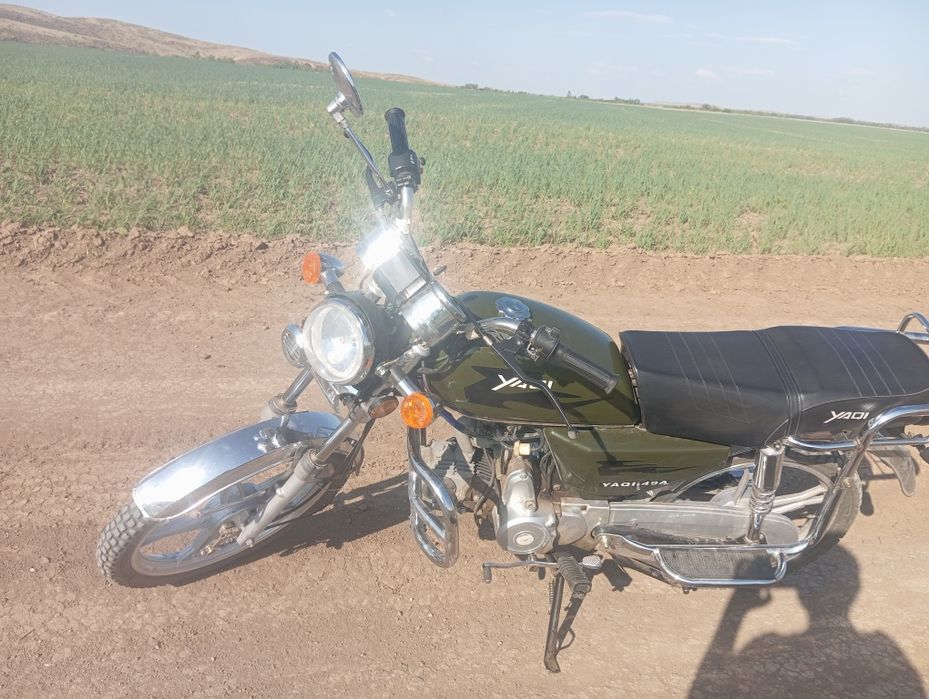 Мотоцикл яки 110