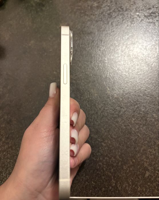 iPhone 13 – 128 GB