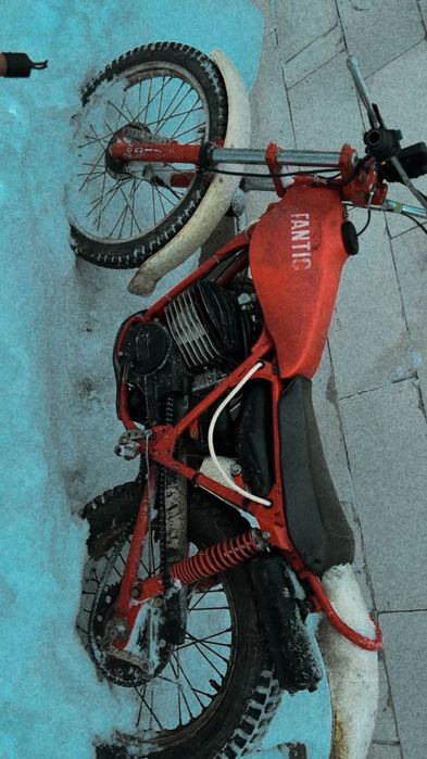 Cross de 350 detalii in privat
