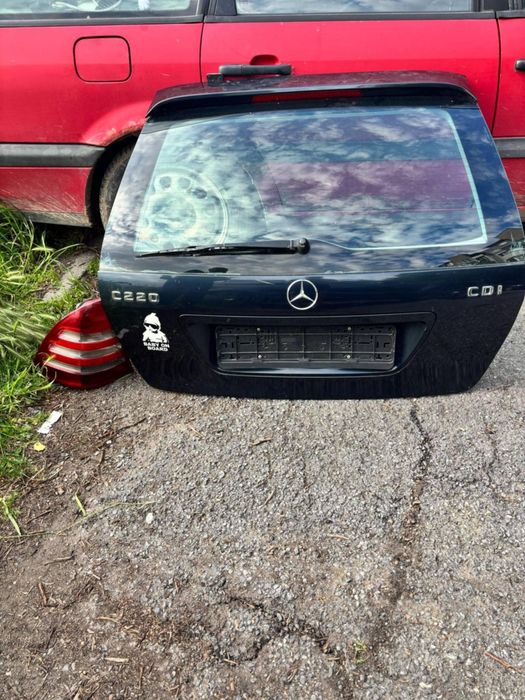 Задна врата за Мерцедес 203