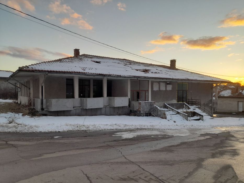 Продава/отдава ресторант/сладкарница