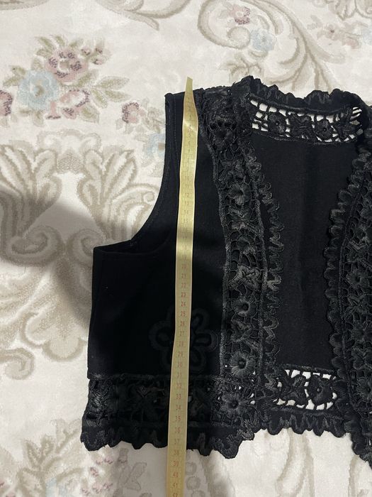 Catrinte  , soarte , ilic costum popular  vechi  nepurtata