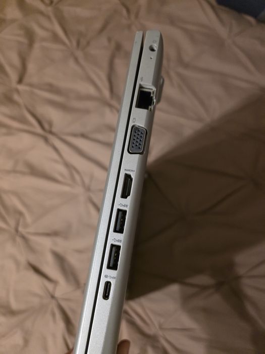 Лаптоп HP ProBook 470 G5 + ПОДАРЪК Мишка и Раница