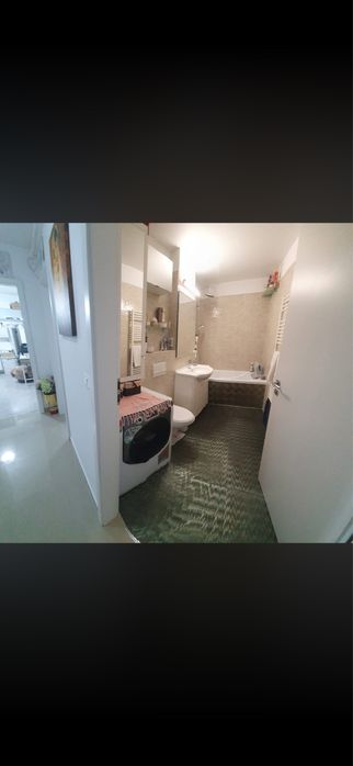 Vând apartament (case însiruite) direct proprietar