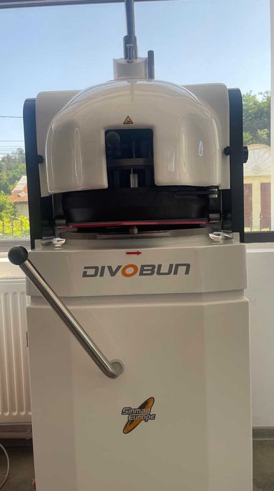 Divizor semi-automat +  rotunjitor aluat -NOU!