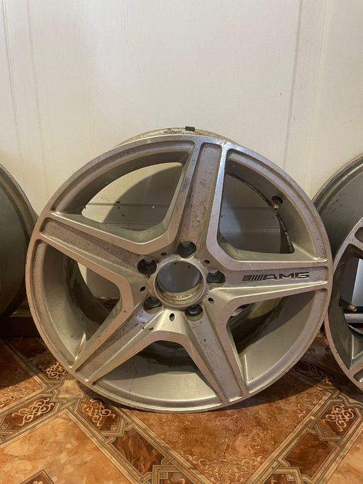 Продам диски на R16