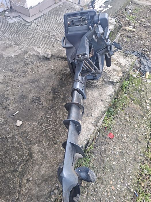 Yamaha 8 motor barca