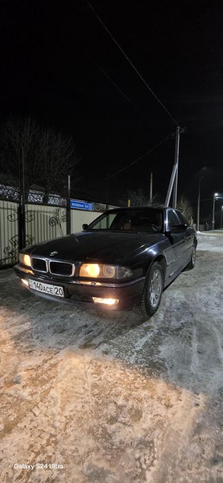 Продам легенду БМВ 728