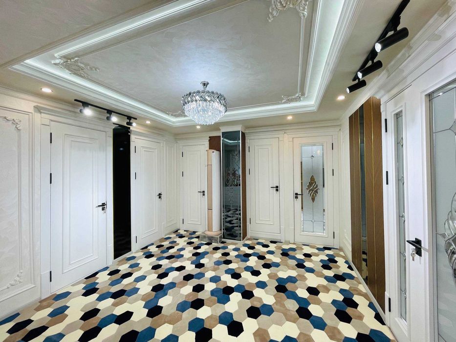 №3694.Продается 4х-комнатная квартира в Новостройке.