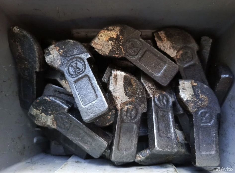 Зуб баровый резец РП-3