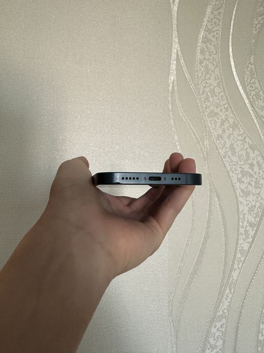 Айфон 13 128 гб акб 79%