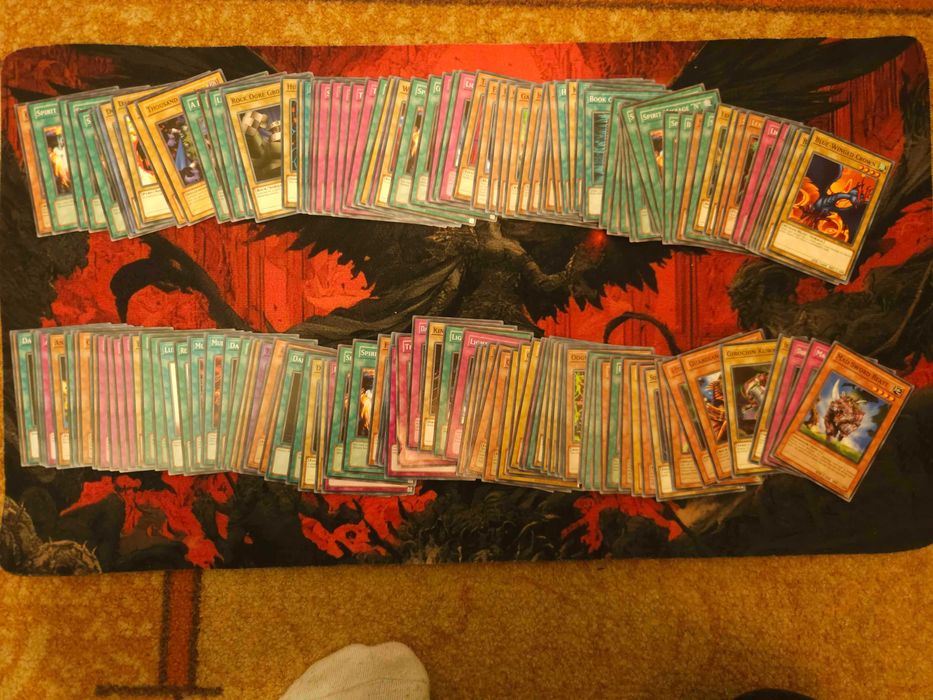 yugioh карти оригинални 150 бр.