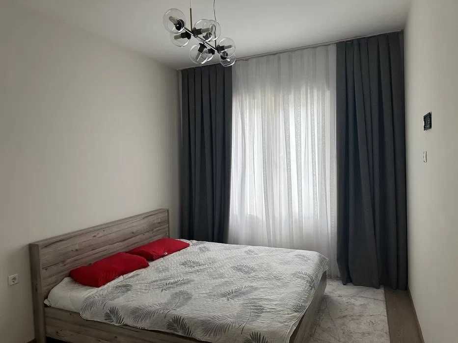 Сдаётся кв ЖК Манзара сити ул Чинабад 3-ком/7/13 ор-р High Town Mall