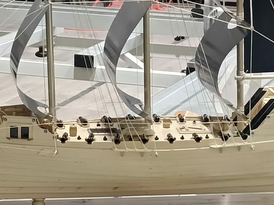 Корабль ручной работы