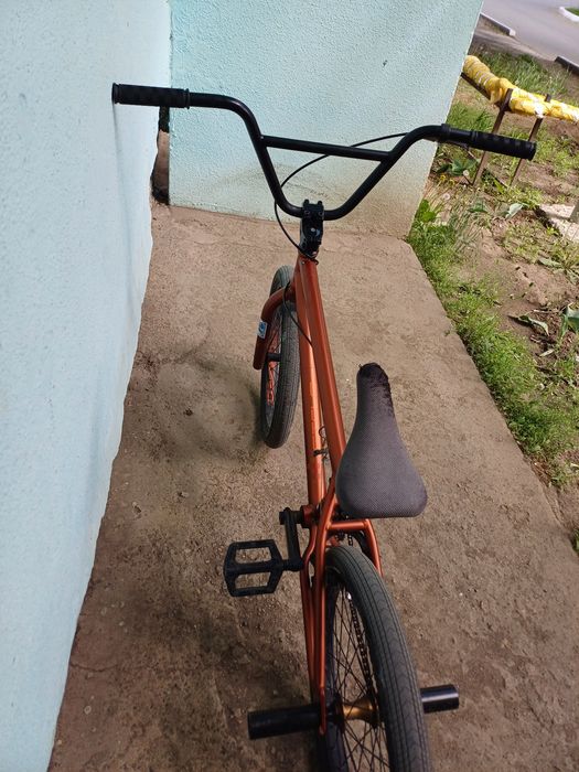 Продам велосипед bmx