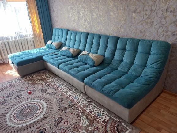 Продам диван угловой