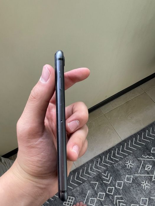 Iphone 8 64    Gb
