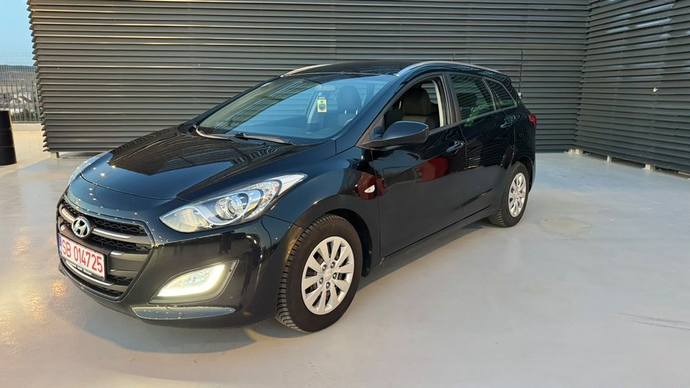 HYUNDAI i30 2015 — imagine 3