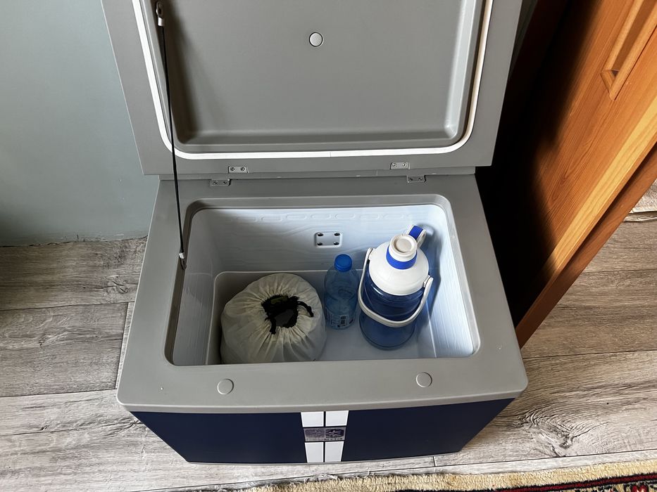 Продаю морозильник гибрид