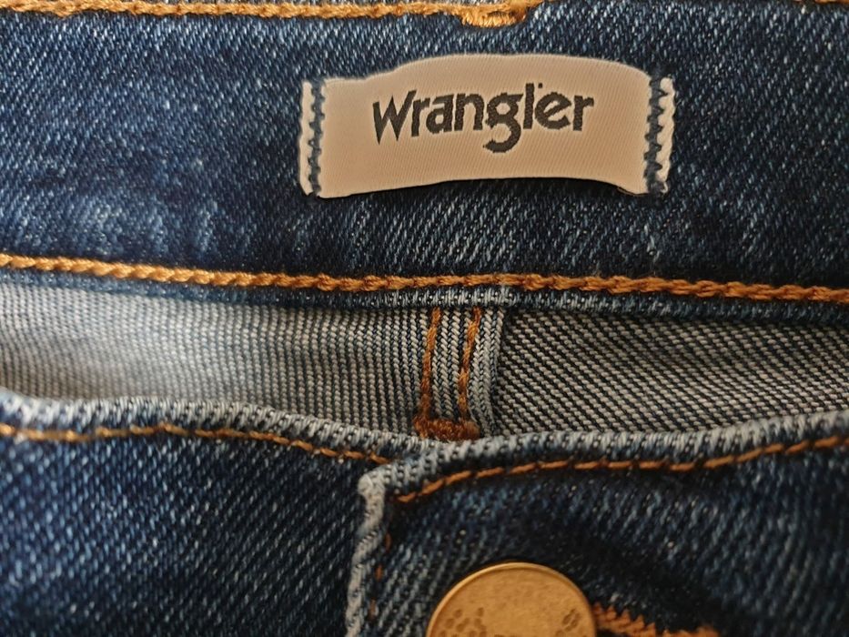 . Нови.  Дамски оригинални  дънки.  Wrangler HIGH  RISE SKINNY.