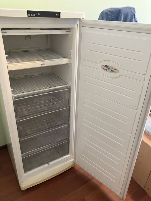 Морозильник Атлант