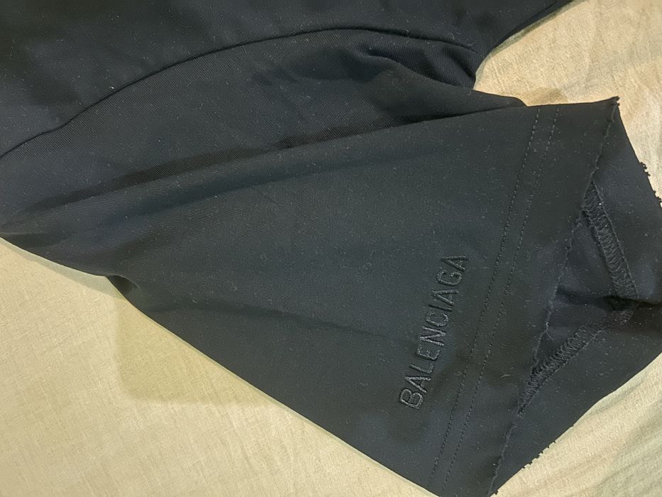 Tricou balenciaga kim kardashian
