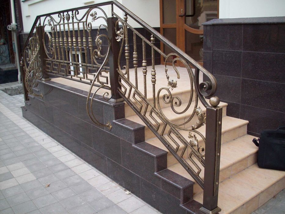 Ковка Навесы Машиноместа Решётки Ограждения Перила Лестницы