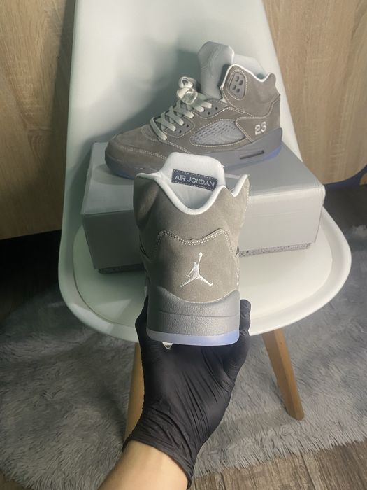 Air jordan 5 Retro “Wolf Grey”